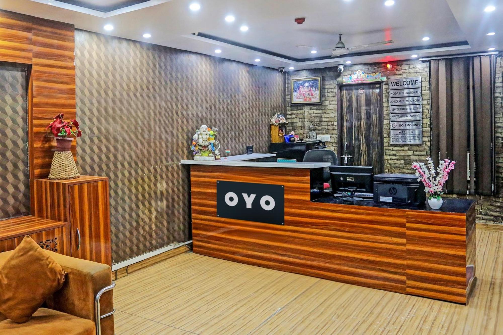 Hotel Collection O Noida Saffron Exterior foto